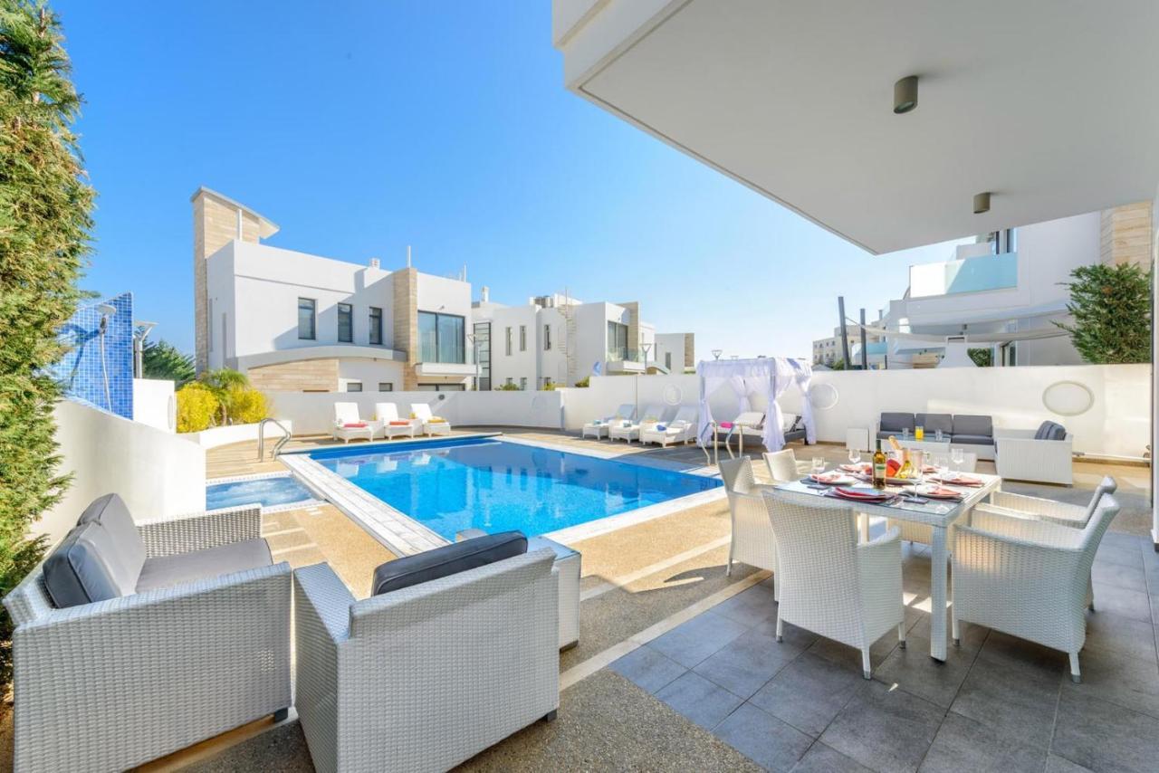 Villa Imperial Protaras Buitenkant foto